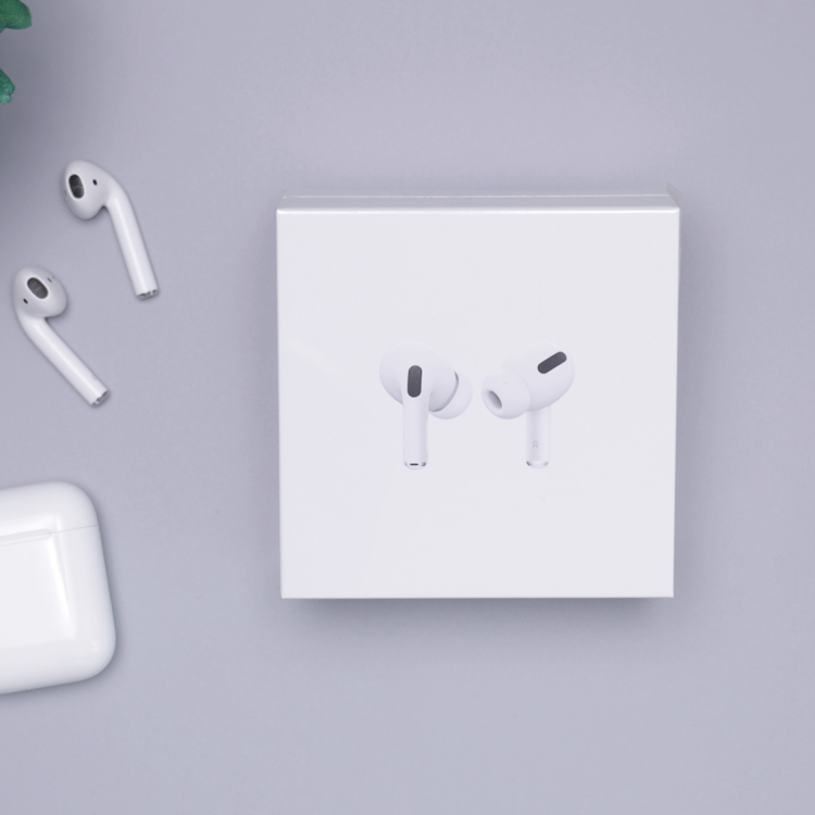 Airpods with box and charging case