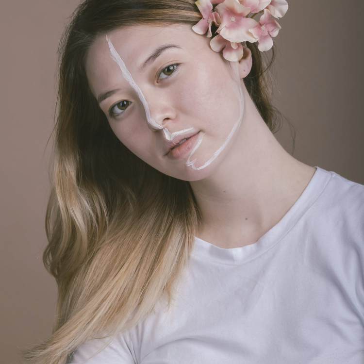 Woman wearing white crew-neck shirt